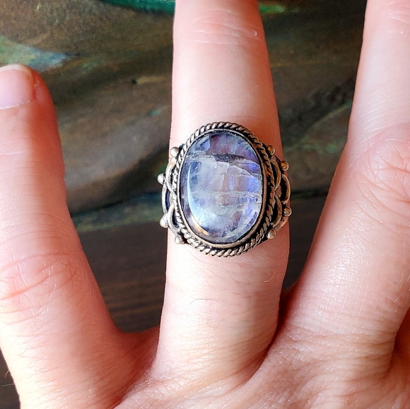 New Rare Purple Labradorite Silver Ring. - Picture 6 of 16